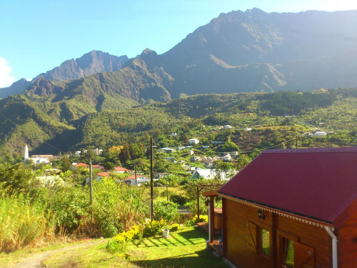 La Cabane Du Raideur Cilaos Esterno foto